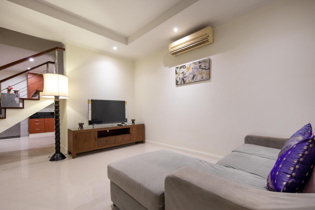 Ban Karon Prima Villas Karon Phuket מראה חיצוני תמונה
